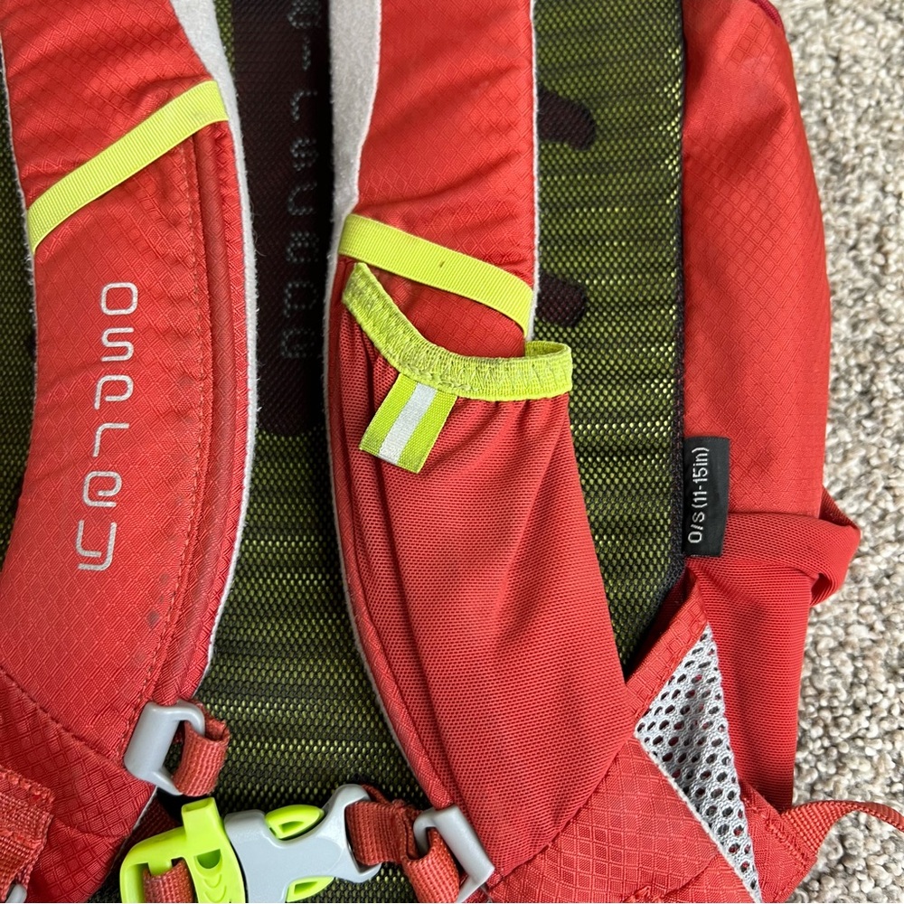Osprey Jet 12 Youth Hiking Outdoor Camping Backpack Hydration Compatible Red - Picture 11 of 11